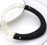 Black & White Wangle